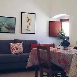 Palazzo Manfredi 37 Bari