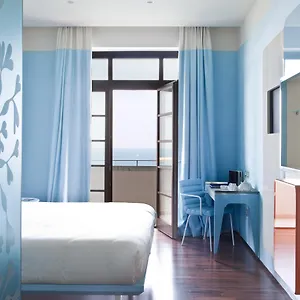 Hotel Jr Grande Delle Nazioni, Bari